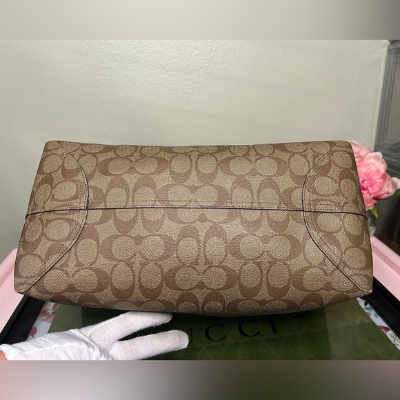 Coach Signature Reversible Tote Brown with Orange Trim and Pouch - Picture 6 of 16